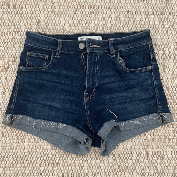 Zara Dark Wash Mid-rise Denim Shorts - Picture 1 of 3